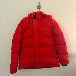 listing-status-banner